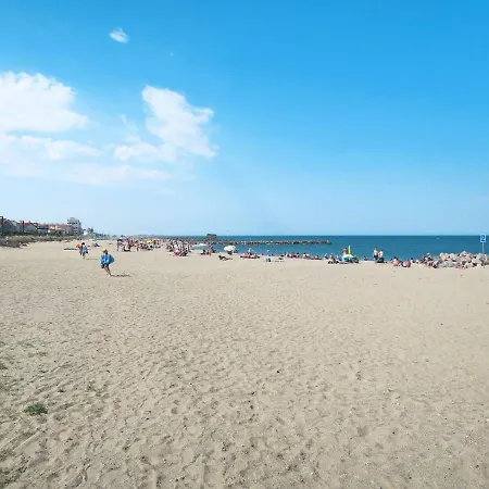 Holiday Les Marines Des Capellans By Interhome