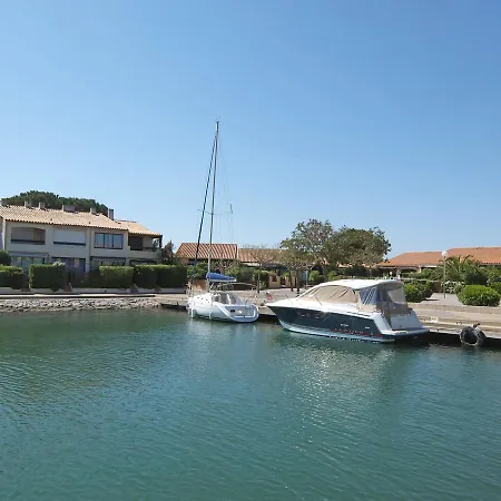 Holiday Les Marines Des Capellans Hébergement de vacances *